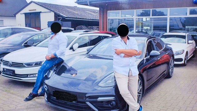 In WhatsApp-Gruppen prahlten die Bandenmitglieder mit „ihren“ teuren Luxuswagen. (Bild: Einöder Horst)