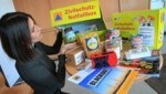 Die Notfallbox: samt Haltbar-Essen, Brennpaste und Radio. (Bild: Rojsek-Wiedergut Uta)