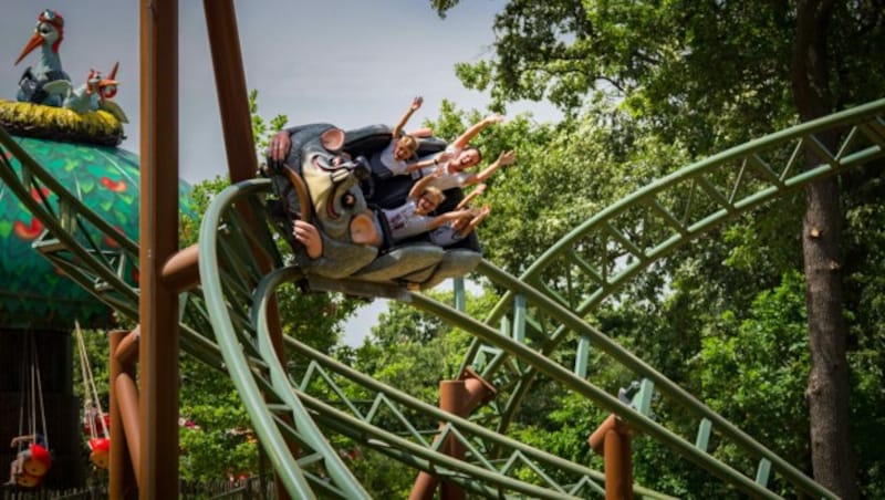 Rasanter Fahrspaß mit der Familienachterbahn Rattenmühle. (Bild: Andreas Hafenscher)