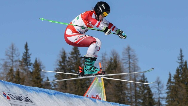 Die Vorarlbergerin Sonja Gigler krönte sich zur Juniorenweltmeisterin der Skicrosser. (Bild: GEPA pictures)