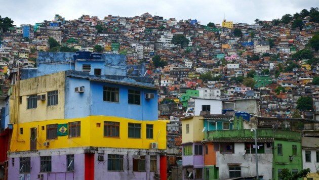 Die Favela von Rocinha in Rio de Janeiro (Bild: Evgenia - stock.adobe.com)