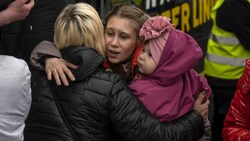 Flüchtlinge aus der Ukraine (Bild: AFP)