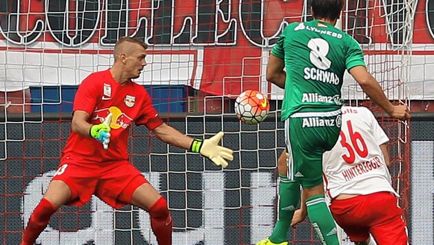 Stefan Schwab erzielte Rapids letztes Siegtor in Salzburg - das war allerdings im Jahr 2015 (Bild: KRUGFOTO / APA / picturedesk.com)