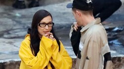 Bella Hadid und Marc Kalman tauschten in Rom verliebte Blicke - und warfen anschließend eine Münze in den Trevi-Brunnen. (Bild: www.PPS.at)