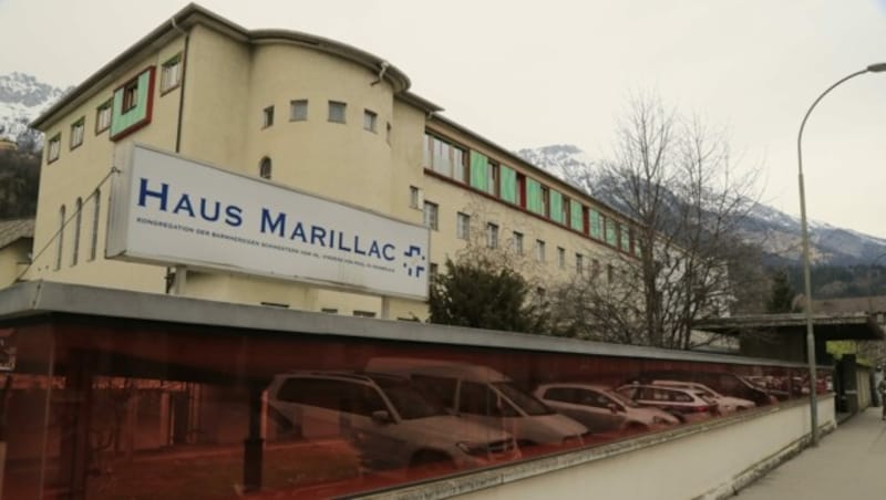 TSD-Mitarbeiter kümmern sich im Haus Marillac in Innsbruck um Ukraine-Flüchtlinge. (Bild: Birbaumer Christof)