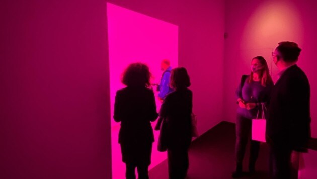 „Umbra, 2022“ stellt die Wahrnehmung von Licht und Farbe das zentrale Element des Schaffens von James Turrells. dar. (Bild: Berger Hubert)