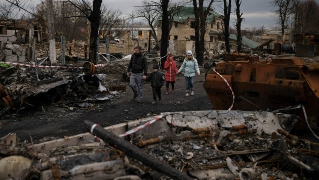 Zivilisten in Butscha (Bild: AP)