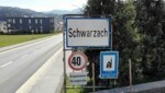La familia de ocho vivía en Schwarzach; nada volverá a ser igual después del asesinato.  (Imagen: Kronen Zeitung/Maurice Shourot)