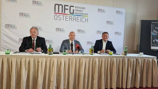 MFG-Spitze Michael Brunner, Todor-Kostic, Gerhard Pöttler (Bild: Partei MFG)