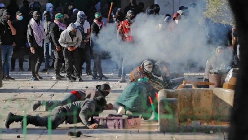 Bei der Al-Aksa-Moschee kam es zu Zusammenstößen. (Bild: AFP)