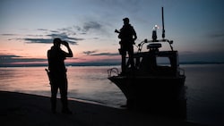 Grenzschützer am Fluss Evros (Archivbild) (Bild: AFP )
