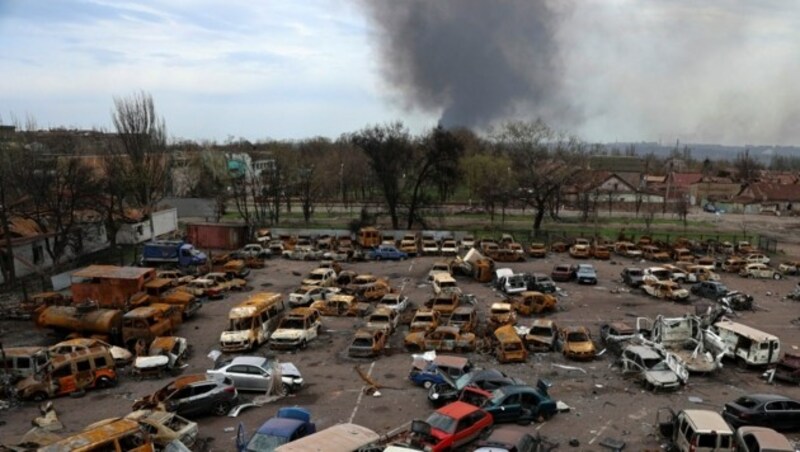 Die Erstürmung des Stahlwerks Asowstal in Mariupol hat begonnen. (Bild: ASSOCIATED PRESS)