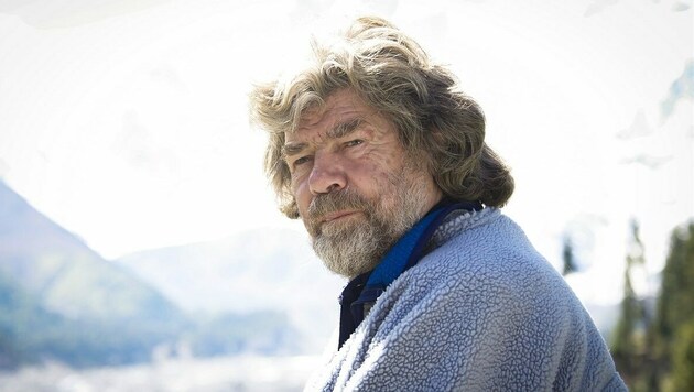 Grenzgänger Reinhold Messner eckt wieder an - und kritisiert jugendliche Demonstranten. (Bild: ServusTV)