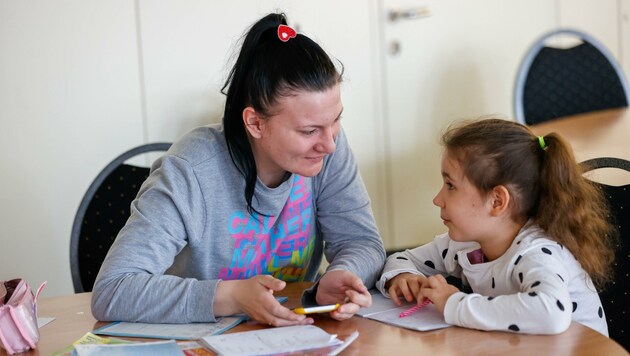 Für die Flüchtlingskinder gibt es ab der kommenden Woche eine eigene kleine Schule (Bild: Tschepp Markus)