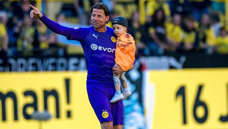 BVB-Idol Roman Weidenfeller (Bild: APA/AFP/SASCHA SCHUERMANN)