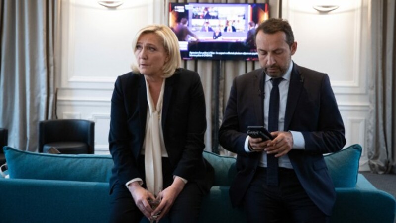 Marine Le Pen gestand ihre Niederlage gegen Macron bereits ein. (Bild: AFP)