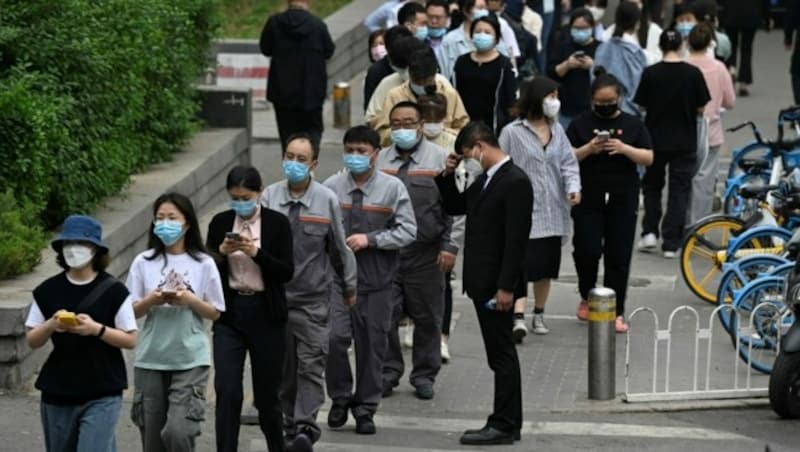 In Peking sind Corona-Massentests angelaufen. (Bild: AFP)