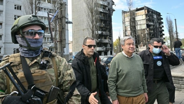 Guterres besucht Kiewer Vorstädte (Bild: AFP)