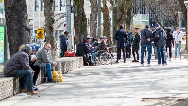 Trotz Alk-Verbot gibt es im Volksgarten immer wieder Wirbel. (Bild: Einöder Horst)