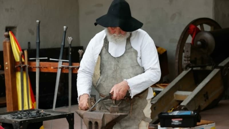 Schmiedekunst auf der Burg Werfen.
 (Bild: Tschepp Markus)