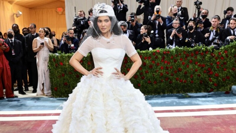 Kylie Jenners Brautkleid-Look kam bei den Fans nicht gut an. (Bild: 2022 Getty Images)