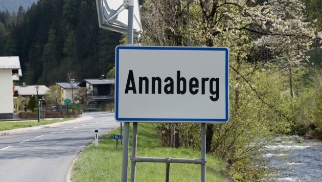 Der Unfall ereignete sich in der Gemeinde Annaberg. (Bild: Markus Tschepp)