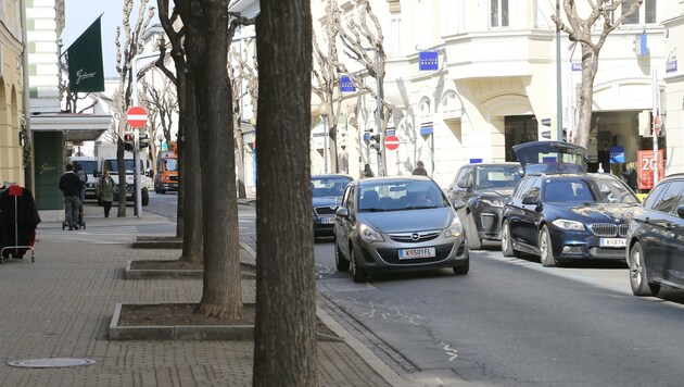 Autos raus, Leben rein: Dieses Motto wird zumindest für einen Teil der Bahnhofstraße gelten (Bild: Rojsek-Wiedergut Uta)