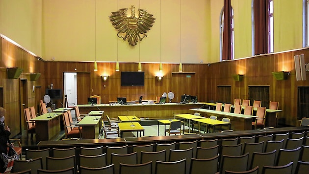 Der Schwurgerichtssaal im Grazer Straflandesgericht (Bild: Christian Jauschowetz)