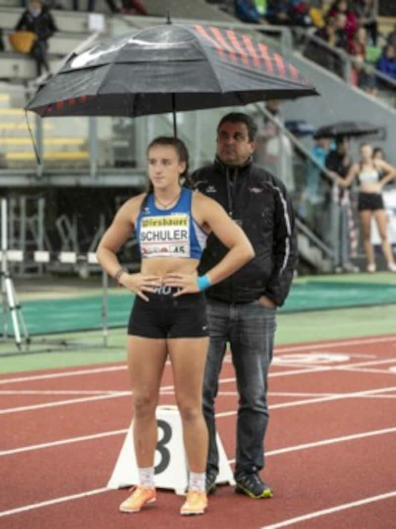 Vorarlbergs Rekordmehrkämpferin Chiara Schuler (li.) und ihr Trainer Sven Benning. (Bild: Maurice Shourot)