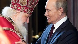 Vor einem Monat feierte Russlands Präsident Wladimir Putin mit Patriarch Kyrill das orthodoxe Osterfest. (Bild: AP)