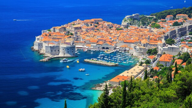 Die Hafenstadt Dubrovnik zählt zu den Top-Destinationen der Steirer in Kroatien. (Bild: stock.adobe.com)