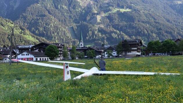 Kurz nach der Notlandung in Strass kam es in Mayrhofen (Bild) zu einem ganz ähnlichen Vorfall. (Bild: zoom.tirol)