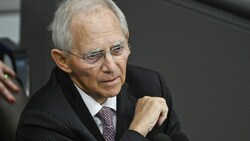 Der frühere deutsche Bundestagspräsident Wolfgang Schäuble ist am Dienstag gestorben. (Bild: AFP/John MacDougall)