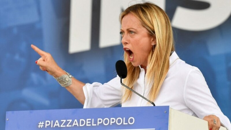 Schrill und aggressiv: Politischen Beobachtern zufolge ist Giorgia Meloni von der Rechtspartei „Fratelli d‘Italia“ der aufgehende Stern an Italiens Populisten-Firmament. (Bild: AFP)