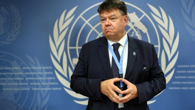 Petteri Taalas, Chef der Weltmeteorologieorganisation (WMO), malt ein Schreckensbild für unsere Gletscher. (Bild: APA/AFP/FABRICE COFFRINI)