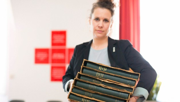 Claire Schocher-Döring leitet den Suchdienst des Roten Kreuzes. (Bild: Österreichisches Rotes Kreuz/Kellner Holly Thomas)