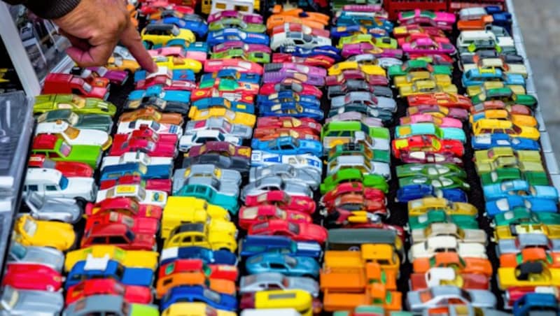 Mittlerweile bevölkern sie die Erde: Autos, Autos, Autos. (Symbolbild) (Bild: Erwin Wodicka - wodicka@aon.at)