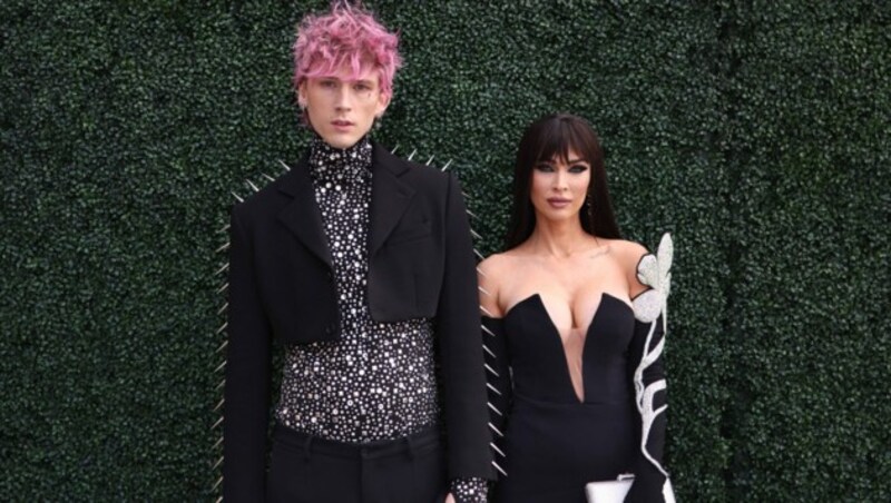 Machine Gun Kelly und Megan Fox bei den Billboard Music Awards 2022 in Las Vegas (Bild: APA/Getty Images via AFP/GETTY IMAGES/Matt Winkelmeyer)