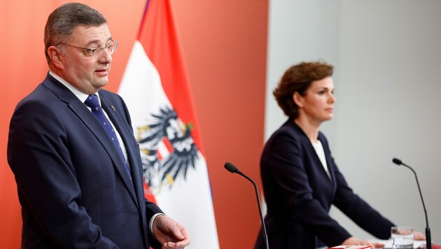 Jörg Leichtfried und Pamela Rendi-Wagner (Bild: APA/FLORIAN WIESER)