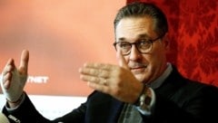 Heinz-Christian Strache muss am nächsten Verhandlungstermin als Zeuge aussagen. (Bild: APA/HERBERT PFARRHOFER)