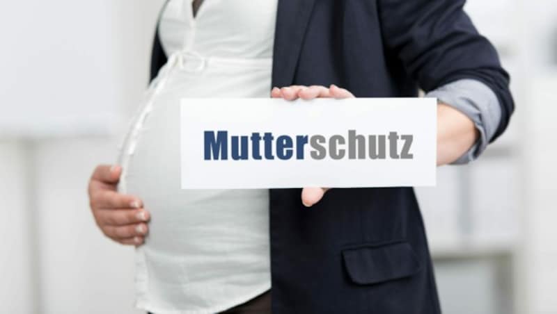 Nach der Geburt hat man Anspruch auf 8 Wochen Mutterschutz. Bei Früh- oder Mehrlingsgeburten sowie Kaiserschnitt-Entbindungen auf 12 Wochen. (Bild: contrastwerkstatt - stock.adobe.)