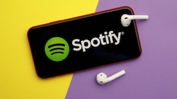 Spotify und Apple streiten seit Jahren um die Höhe der App-Store-Provision. (Bild: burdun - stock.adobe.com)