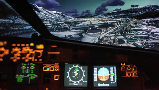 Die Landung am Airport Innsbruck ist komplexer als bei anderen Flughäfen. (Bild: Alex Cheban)