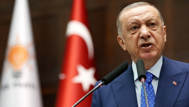 Erdogan hält an seinem Veto gegen die NATO-Norderweiterung fest. (Bild: AFP)