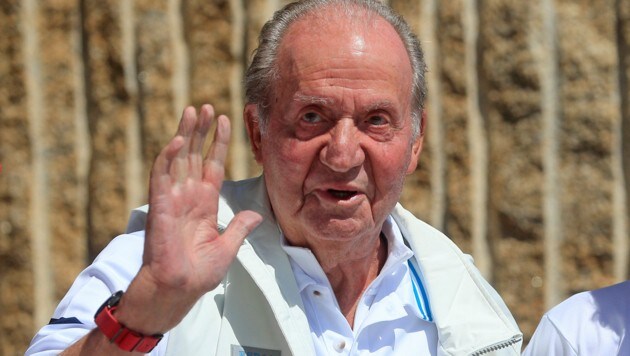 Altkönig Juan Carlos besuchte nach fast zwei Jahren im Exil erstmals wieder Spanien. (Bild: AP)