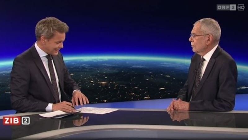 ORF-Moderator Martin Thür im Gespräch mit Van der Bellen (Bild: Screenshot tvthek.orf.at/ZiB 2)