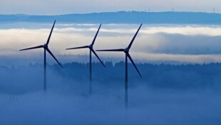 Mehr als 130 neue Windräder sollen bis 2030 in der Steiermark errichtet werden. (Bild: Michael Rothbauer/IG Windkraft)