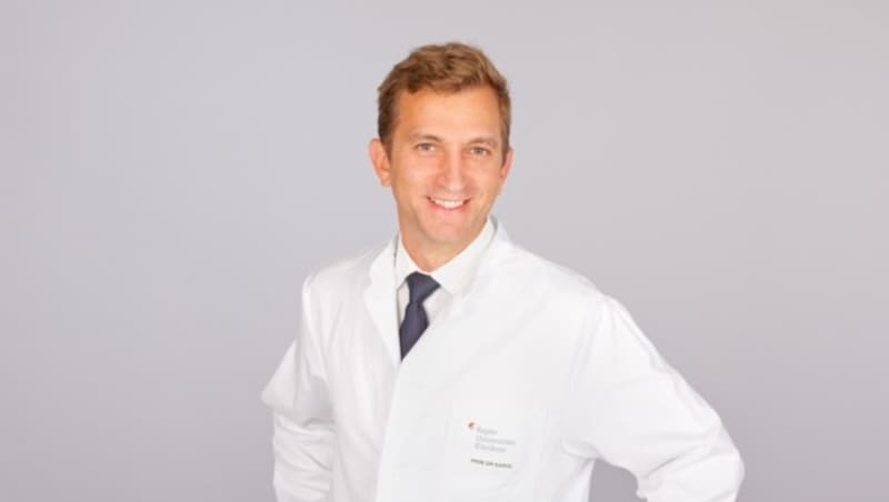 Dr. Simon Kargl leitet die Kinder- und Jugendchirurgie am KUK. (Bild: KUK)