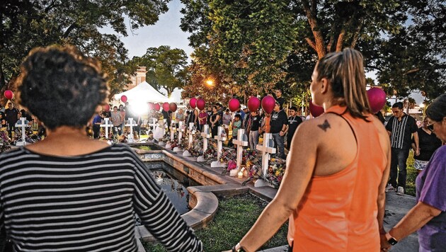 Nach dem Schulmassaker in Texas herrscht Trauer. (Bild: AFP)