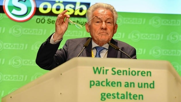Oberösterreichs Ex-Landeshauptmann Josef Pühringer unter Druck (Bild: Harald Dostal)